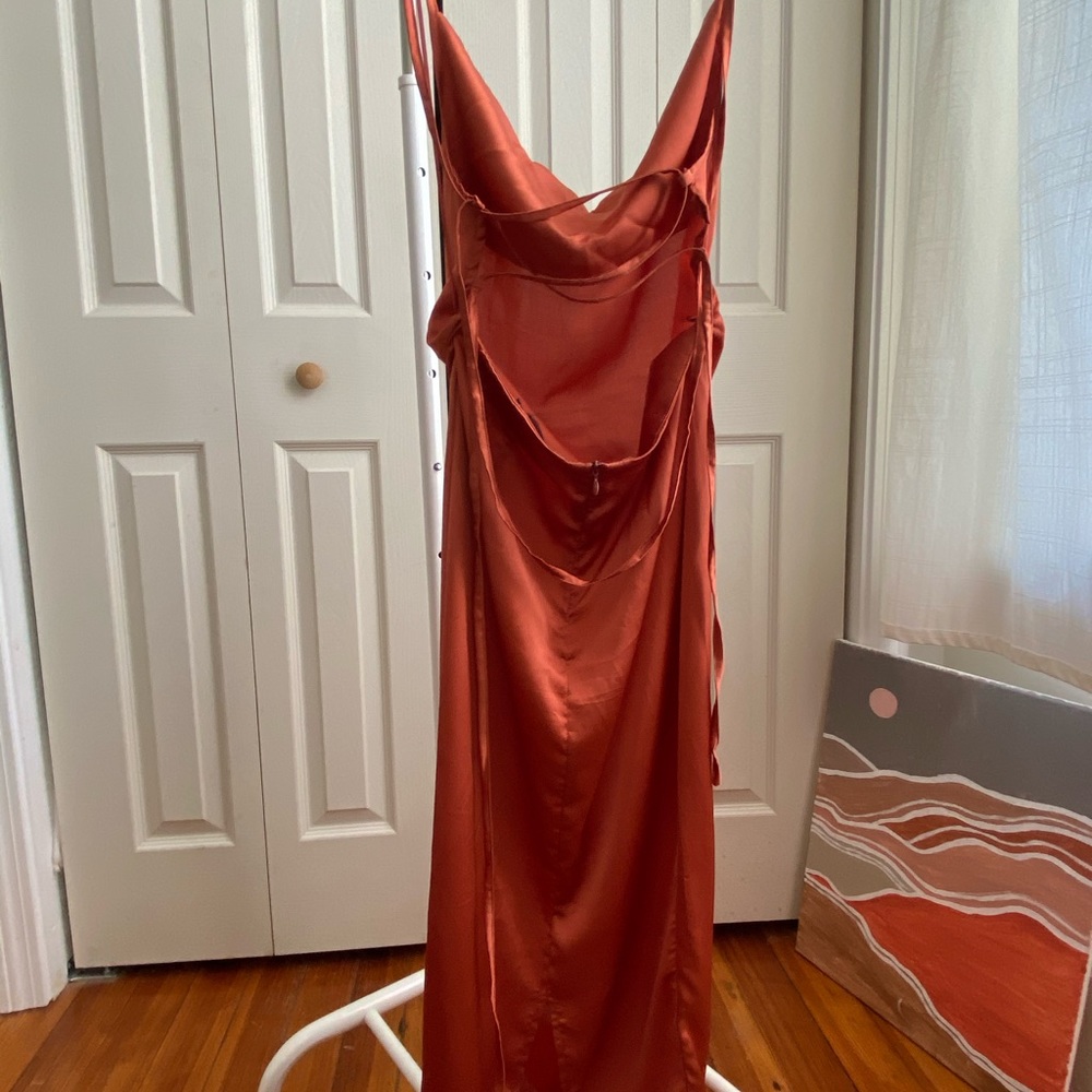 Satin midi dress with lace up back